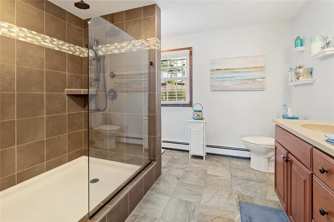 10960 West Lake Road, Urbana, New York 14840, Urbana, New York 14840, 4 Bedrooms Bedrooms, 15 Rooms Rooms,4 BathroomsBathrooms,Residential,Closed,10960 West Lake Road, Urbana, New York 14840,0,R1628087