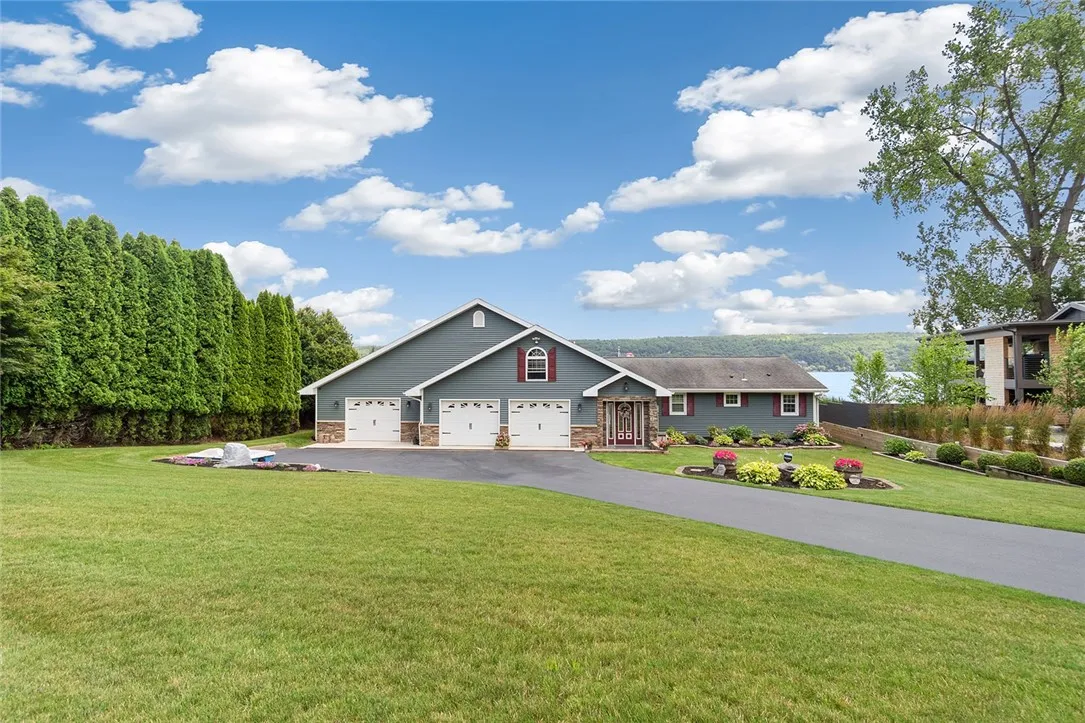 10960 West Lake Road, Urbana, New York 14840, Urbana, New York 14840, 4 Bedrooms Bedrooms, 15 Rooms Rooms,4 BathroomsBathrooms,Residential,Closed,10960 West Lake Road, Urbana, New York 14840,0,R1628087