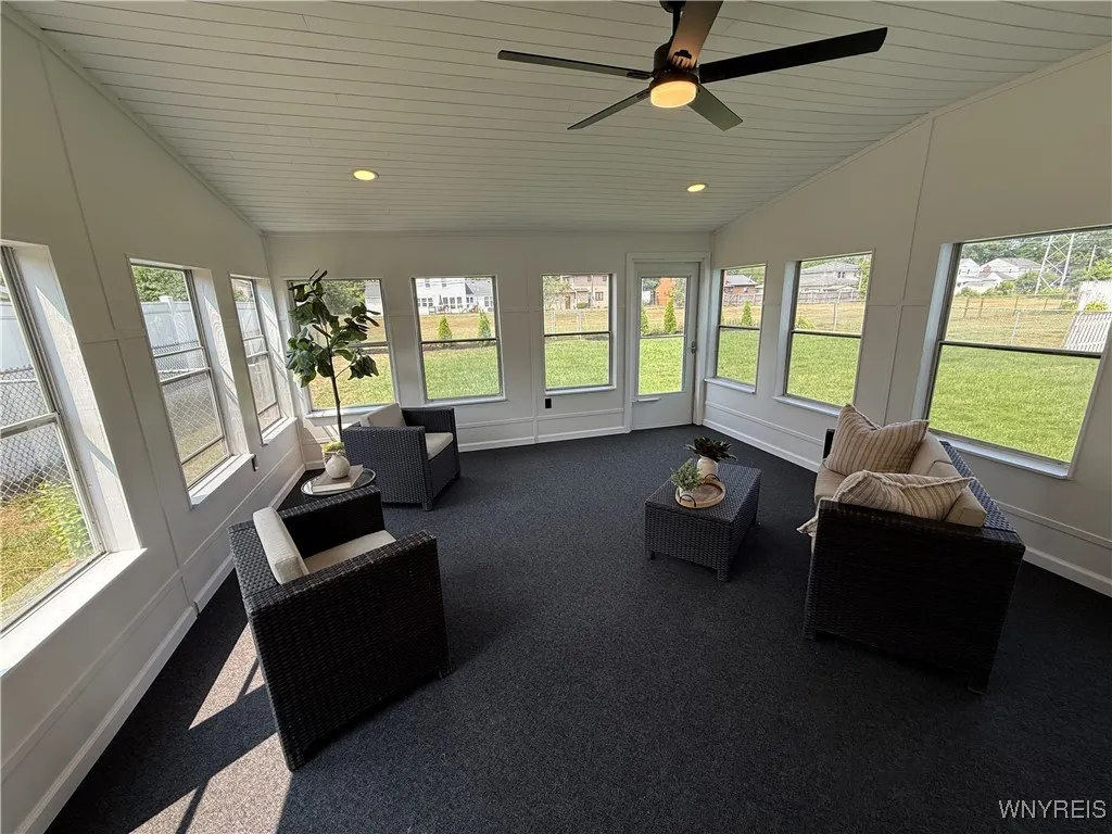 161 Sundown, Amherst, New York 14221, Amherst, New York 14221, 4 Bedrooms Bedrooms, 10 Rooms Rooms,1 BathroomBathrooms,Residential Lease,For Rent,161 Sundown, Amherst, New York 14221,B1628321