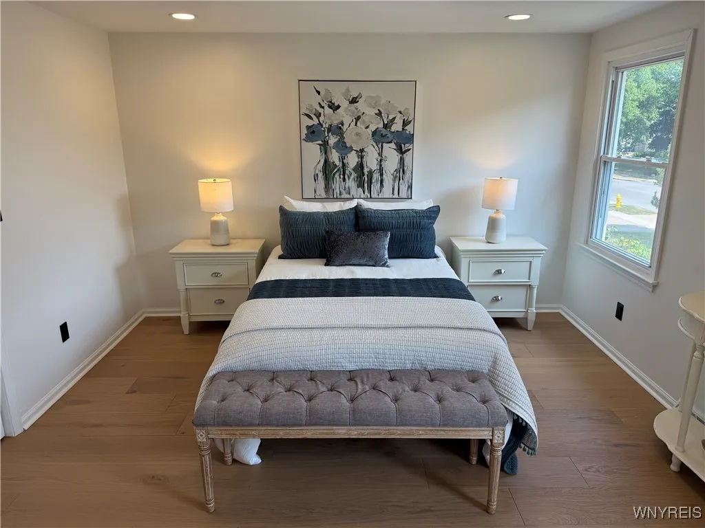 161 Sundown, Amherst, New York 14221, Amherst, New York 14221, 4 Bedrooms Bedrooms, 10 Rooms Rooms,1 BathroomBathrooms,Residential Lease,For Rent,161 Sundown, Amherst, New York 14221,B1628321