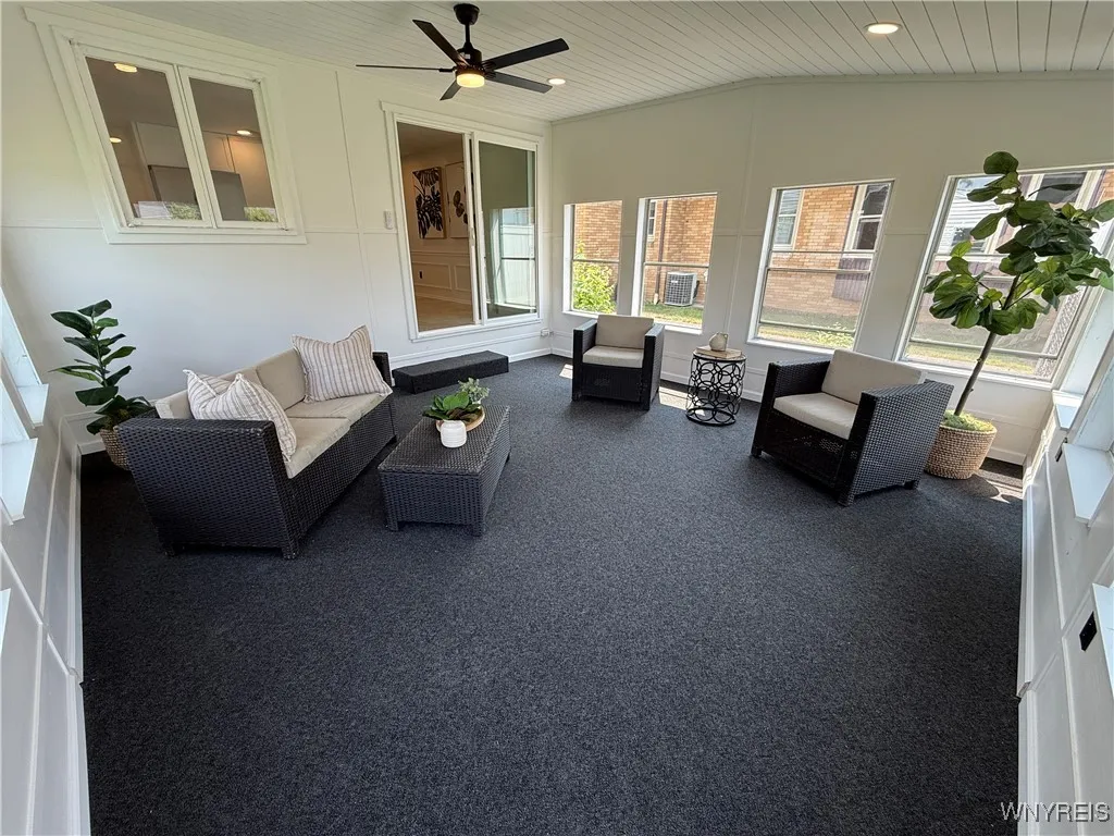 161 Sundown, Amherst, New York 14221, Amherst, New York 14221, 4 Bedrooms Bedrooms, 10 Rooms Rooms,1 BathroomBathrooms,Residential Lease,For Rent,161 Sundown, Amherst, New York 14221,B1628321
