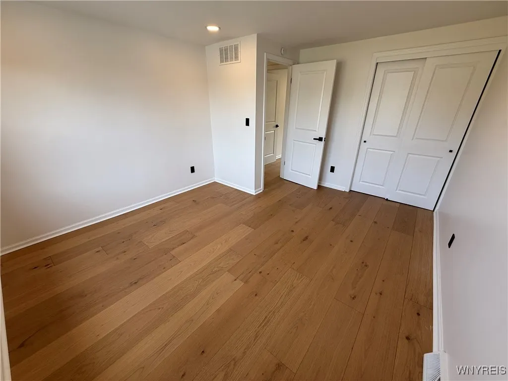 161 Sundown, Amherst, New York 14221, Amherst, New York 14221, 4 Bedrooms Bedrooms, 10 Rooms Rooms,1 BathroomBathrooms,Residential Lease,For Rent,161 Sundown, Amherst, New York 14221,B1628321