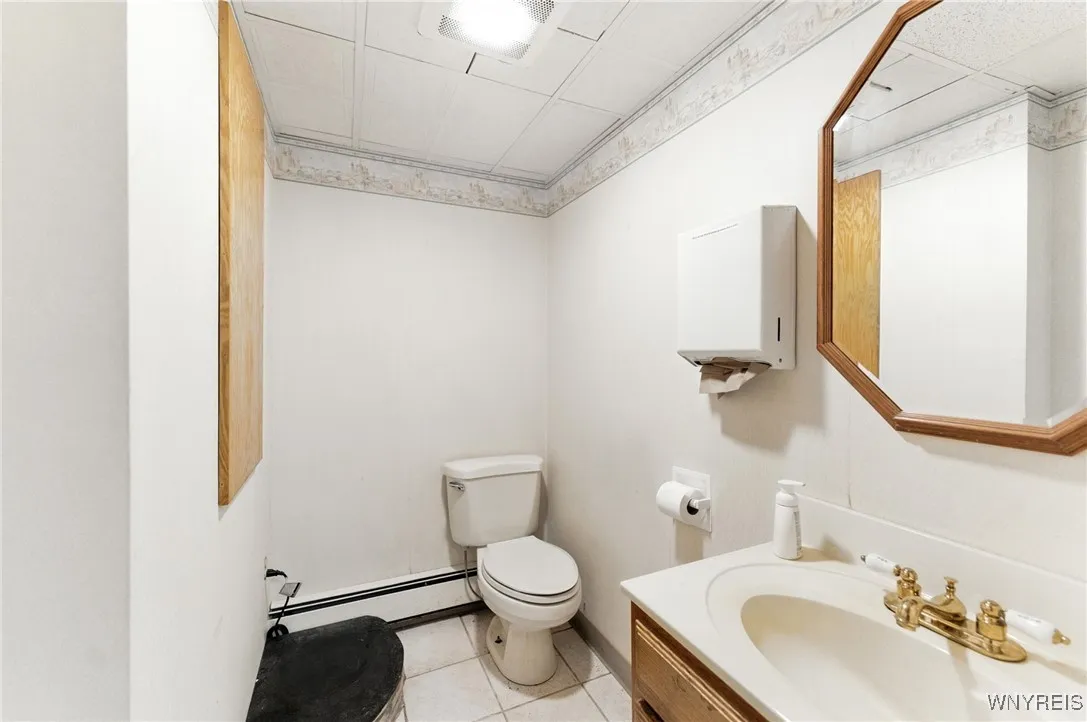 841 Cleveland Drive, Cheektowaga, New York 14225, Cheektowaga, New York 14225, 6 Bedrooms Bedrooms, 10 Rooms Rooms,1 BathroomBathrooms,Residential,For Sale,841 Cleveland Drive, Cheektowaga, New York 14225,B1627793