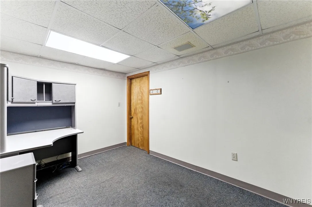 841 Cleveland Drive, Cheektowaga, New York 14225, Cheektowaga, New York 14225, 6 Bedrooms Bedrooms, 10 Rooms Rooms,1 BathroomBathrooms,Residential,For Sale,841 Cleveland Drive, Cheektowaga, New York 14225,B1627793