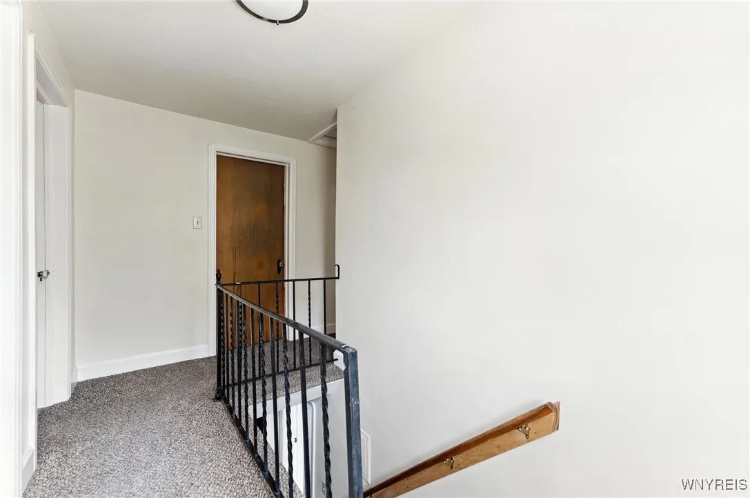 841 Cleveland Drive, Cheektowaga, New York 14225, Cheektowaga, New York 14225, 6 Bedrooms Bedrooms, 10 Rooms Rooms,1 BathroomBathrooms,Residential,For Sale,841 Cleveland Drive, Cheektowaga, New York 14225,B1627793