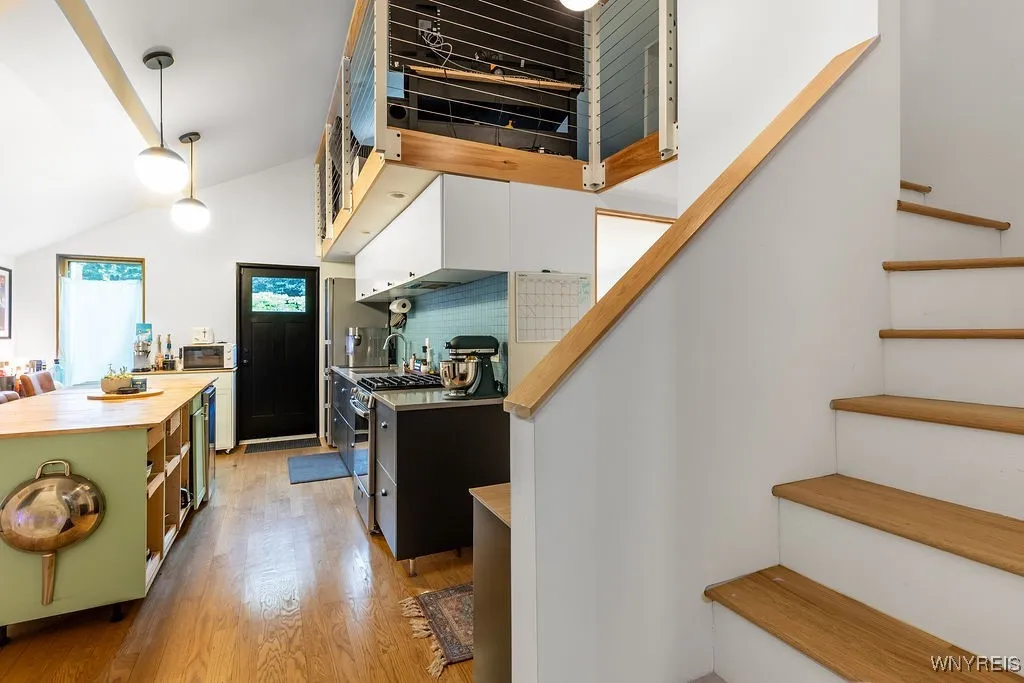 300 Jersey Street, Buffalo, New York 14201, Buffalo, New York 14201, 2 Bedrooms Bedrooms, 4 Rooms Rooms,1 BathroomBathrooms,Residential,For Sale,300 Jersey Street, Buffalo, New York 14201,B1627181