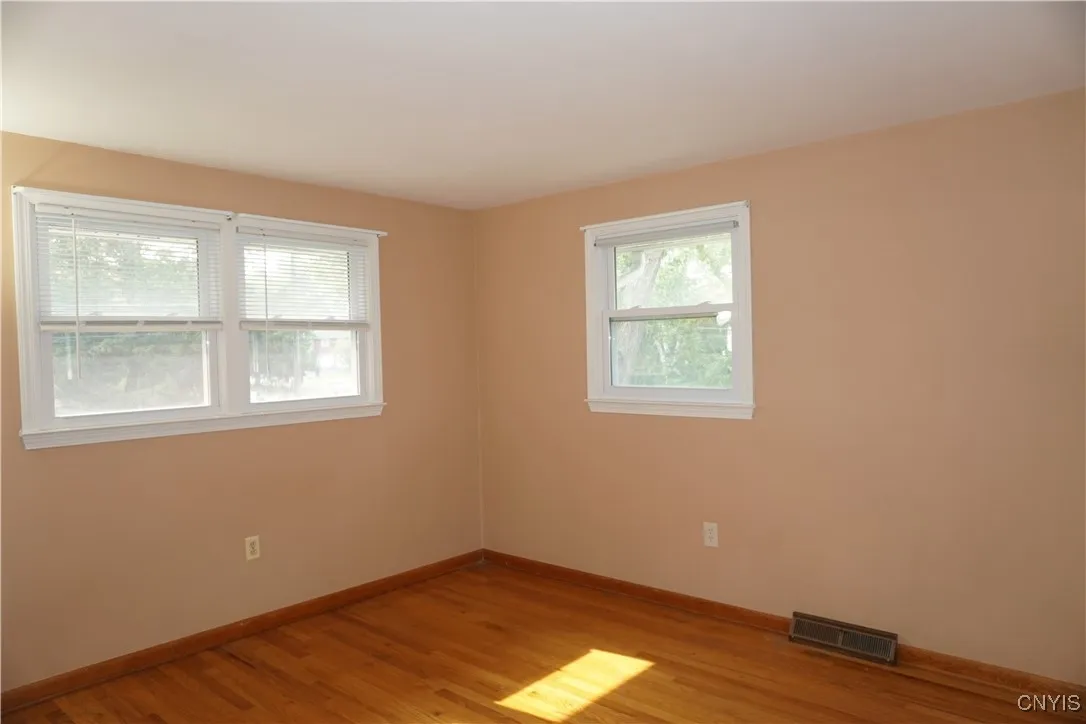 81 Bayberry Cir, Clay, New York 13090, Clay, New York 13090, 3 Bedrooms Bedrooms, 7 Rooms Rooms,1 BathroomBathrooms,Residential,Closed,81 Bayberry Cir, Clay, New York 13090,0,S1621731