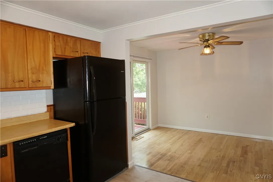 81 Bayberry Cir, Clay, New York 13090, Clay, New York 13090, 3 Bedrooms Bedrooms, 7 Rooms Rooms,1 BathroomBathrooms,Residential,Closed,81 Bayberry Cir, Clay, New York 13090,0,S1621731