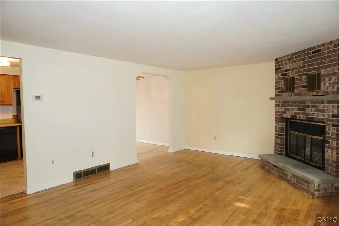 81 Bayberry Cir, Clay, New York 13090, Clay, New York 13090, 3 Bedrooms Bedrooms, 7 Rooms Rooms,1 BathroomBathrooms,Residential,Closed,81 Bayberry Cir, Clay, New York 13090,0,S1621731