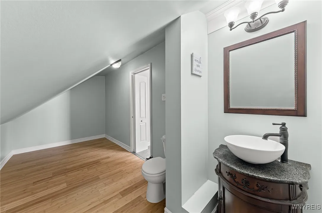 161 Hampton Parkway, Tonawanda, New York 14217, Tonawanda, New York 14217, 4 Bedrooms Bedrooms, 7 Rooms Rooms,1 BathroomBathrooms,Residential,For Sale,161 Hampton Parkway, Tonawanda, New York 14217,B1627712