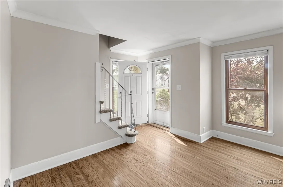 161 Hampton Parkway, Tonawanda, New York 14217, Tonawanda, New York 14217, 4 Bedrooms Bedrooms, 7 Rooms Rooms,1 BathroomBathrooms,Residential,For Sale,161 Hampton Parkway, Tonawanda, New York 14217,B1627712