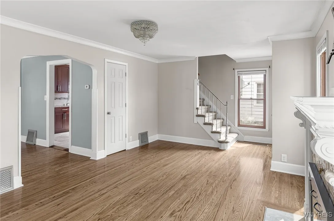 161 Hampton Parkway, Tonawanda, New York 14217, Tonawanda, New York 14217, 4 Bedrooms Bedrooms, 7 Rooms Rooms,1 BathroomBathrooms,Residential,For Sale,161 Hampton Parkway, Tonawanda, New York 14217,B1627712