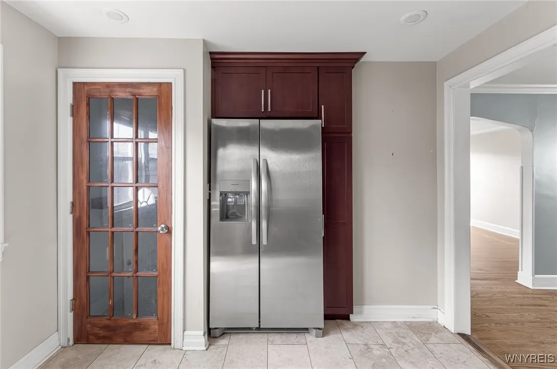 161 Hampton Parkway, Tonawanda, New York 14217, Tonawanda, New York 14217, 4 Bedrooms Bedrooms, 7 Rooms Rooms,1 BathroomBathrooms,Residential,For Sale,161 Hampton Parkway, Tonawanda, New York 14217,B1627712