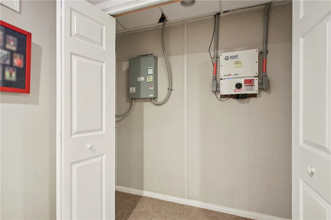 518 West Avenue, Clarkson, New York 14420, Clarkson, New York 14420, 3 Bedrooms Bedrooms, 7 Rooms Rooms,2 BathroomsBathrooms,Residential,Closed,518 West Avenue, Clarkson, New York 14420,0,R1627977