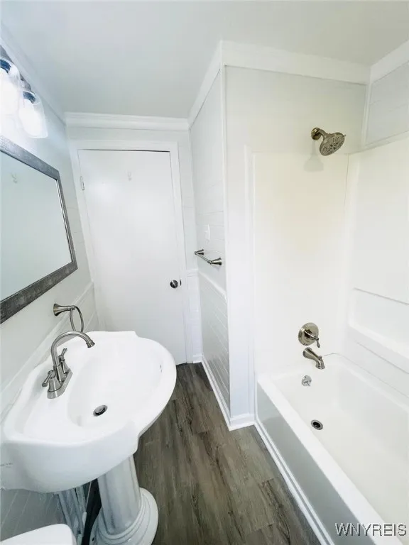 71 Meaford Road, Cheektowaga, New York 14215, Cheektowaga, New York 14215, 3 Bedrooms Bedrooms, 6 Rooms Rooms,2 BathroomsBathrooms,Residential,For Sale,71 Meaford Road, Cheektowaga, New York 14215,B1628371