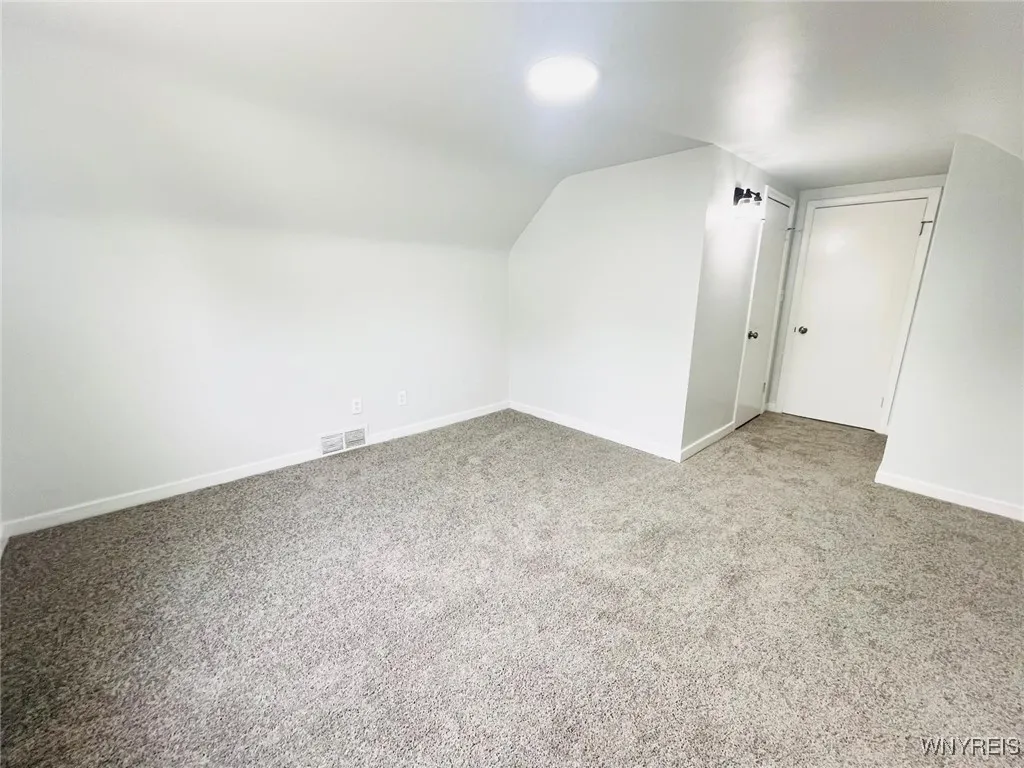 71 Meaford Road, Cheektowaga, New York 14215, Cheektowaga, New York 14215, 3 Bedrooms Bedrooms, 6 Rooms Rooms,2 BathroomsBathrooms,Residential,For Sale,71 Meaford Road, Cheektowaga, New York 14215,B1628371