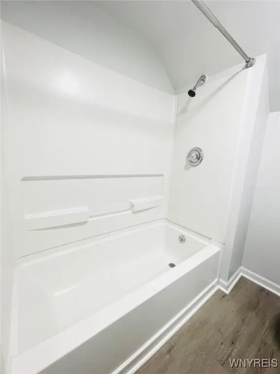71 Meaford Road, Cheektowaga, New York 14215, Cheektowaga, New York 14215, 3 Bedrooms Bedrooms, 6 Rooms Rooms,2 BathroomsBathrooms,Residential,For Sale,71 Meaford Road, Cheektowaga, New York 14215,B1628371