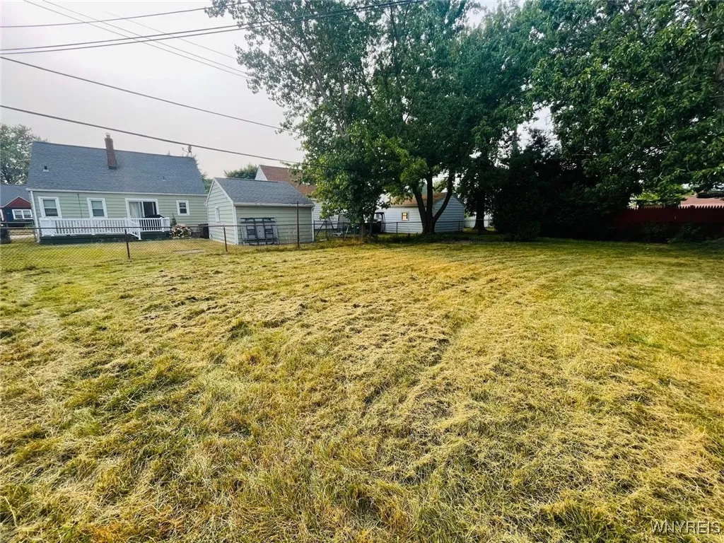 71 Meaford Road, Cheektowaga, New York 14215, Cheektowaga, New York 14215, 3 Bedrooms Bedrooms, 6 Rooms Rooms,2 BathroomsBathrooms,Residential,For Sale,71 Meaford Road, Cheektowaga, New York 14215,B1628371