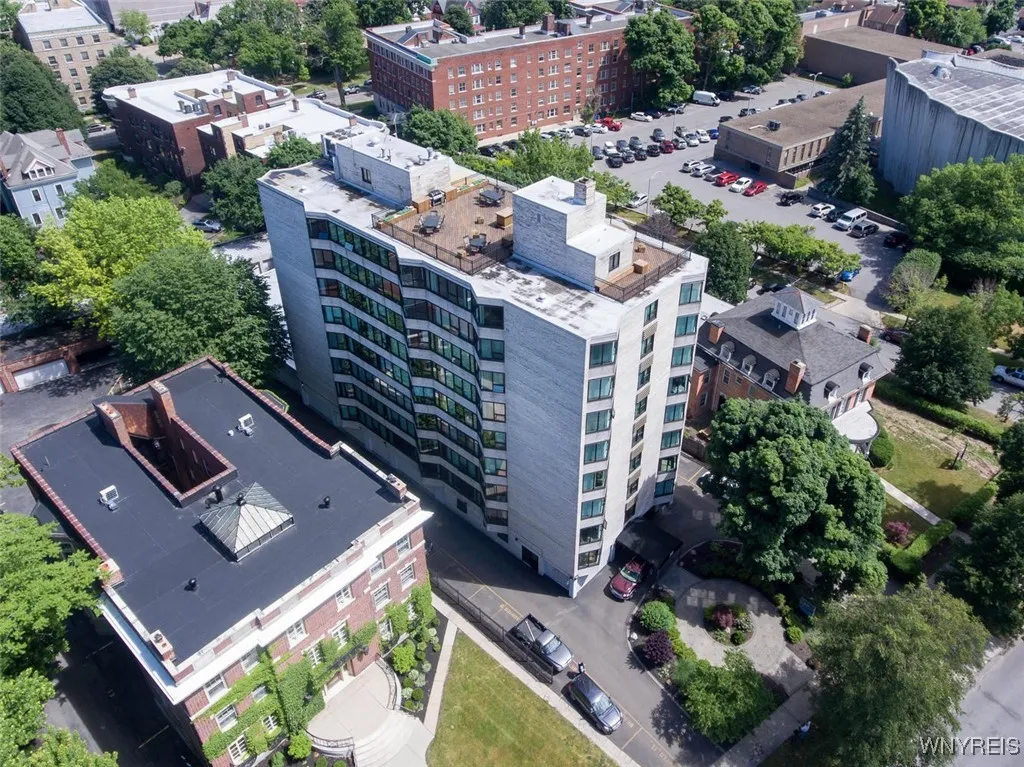 849 Delaware Ave 605, Buffalo, New York 14209, Buffalo, New York 14209, 2 Bedrooms Bedrooms, 6 Rooms Rooms,1 BathroomBathrooms,Residential,For Sale,849 Delaware Ave 605, Buffalo, New York 14209,B1599246