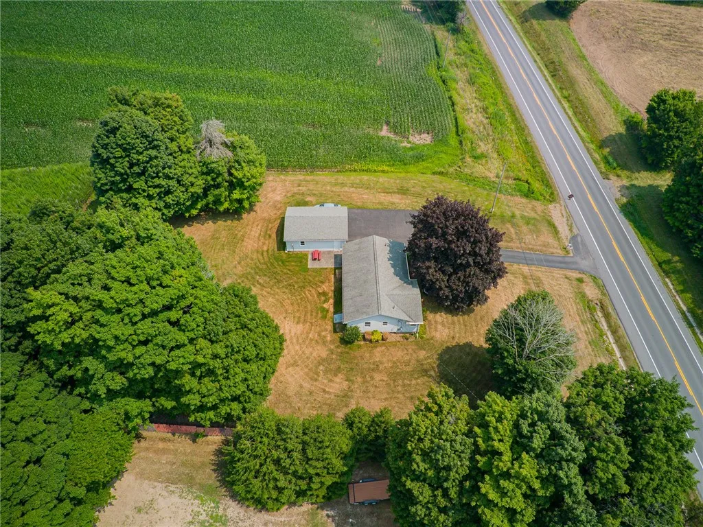 2447 Walworth Marion Road, Walworth, New York 1456, Walworth, New York 14568, 4 Bedrooms Bedrooms, 6 Rooms Rooms,1 BathroomBathrooms,Residential,Closed,2447 Walworth Marion Road, Walworth, New York 1456,0,R1627577