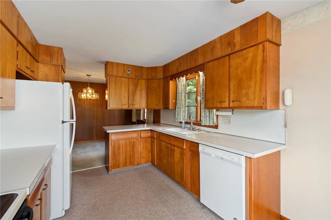 2447 Walworth Marion Road, Walworth, New York 1456, Walworth, New York 14568, 4 Bedrooms Bedrooms, 6 Rooms Rooms,1 BathroomBathrooms,Residential,Closed,2447 Walworth Marion Road, Walworth, New York 1456,0,R1627577