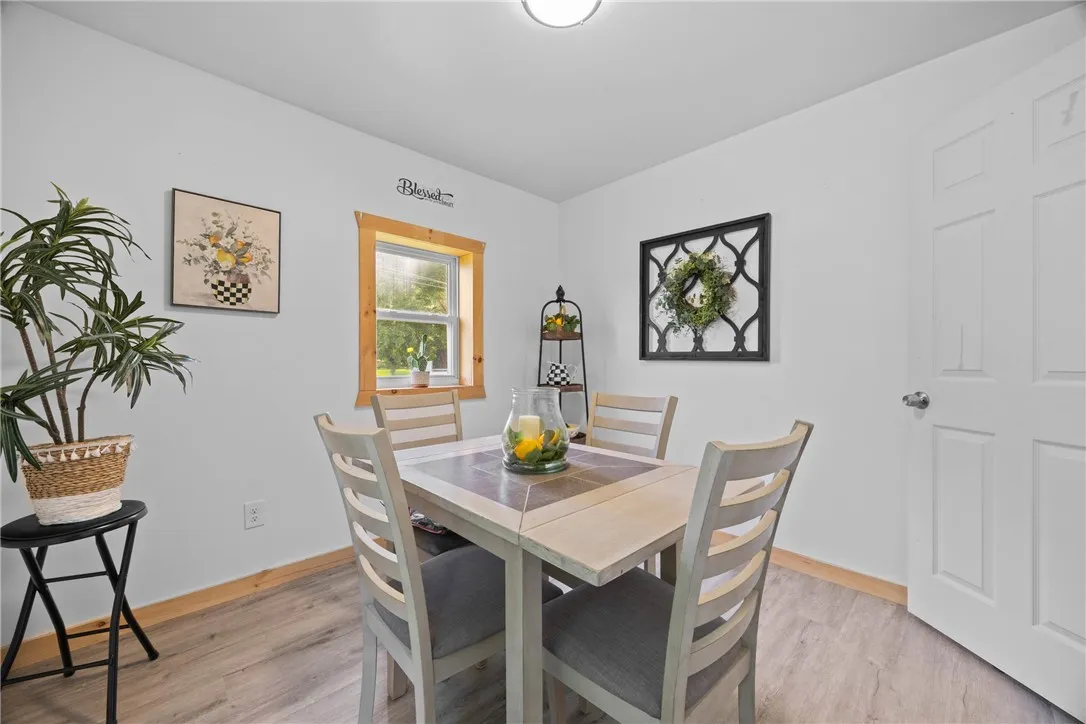 13443 Seneca Street, Savannah, New York 13146, Savannah, New York 13146, 4 Bedrooms Bedrooms, 7 Rooms Rooms,1 BathroomBathrooms,Residential,Closed,13443 Seneca Street, Savannah, New York 13146,0,R1628319