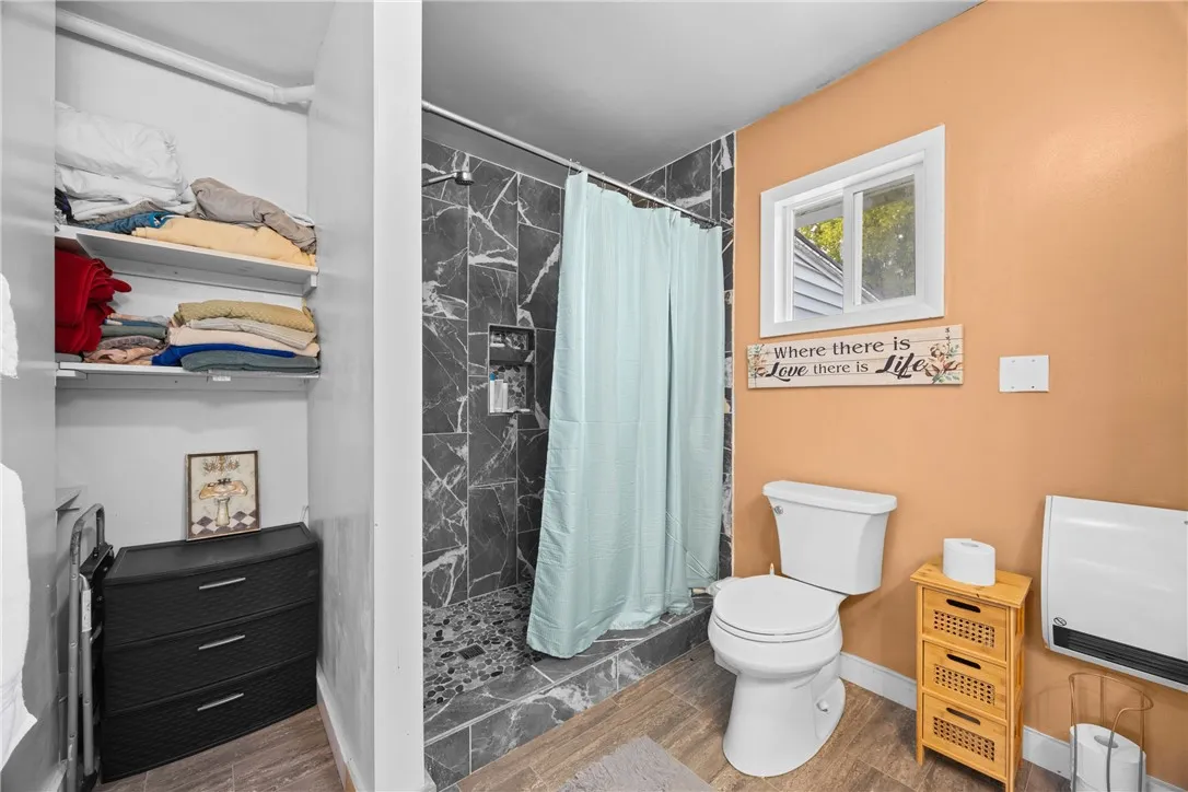 13443 Seneca Street, Savannah, New York 13146, Savannah, New York 13146, 4 Bedrooms Bedrooms, 7 Rooms Rooms,1 BathroomBathrooms,Residential,Closed,13443 Seneca Street, Savannah, New York 13146,0,R1628319