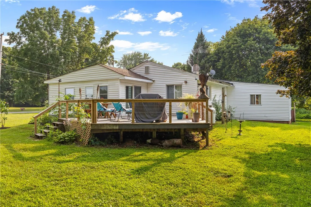 13443 Seneca Street, Savannah, New York 13146, Savannah, New York 13146, 4 Bedrooms Bedrooms, 7 Rooms Rooms,1 BathroomBathrooms,Residential,Closed,13443 Seneca Street, Savannah, New York 13146,0,R1628319