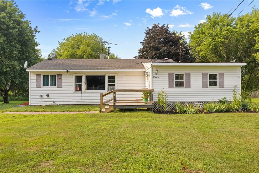 13443 Seneca Street, Savannah, New York 13146, Savannah, New York 13146, 4 Bedrooms Bedrooms, 7 Rooms Rooms,1 BathroomBathrooms,Residential,Closed,13443 Seneca Street, Savannah, New York 13146,0,R1628319