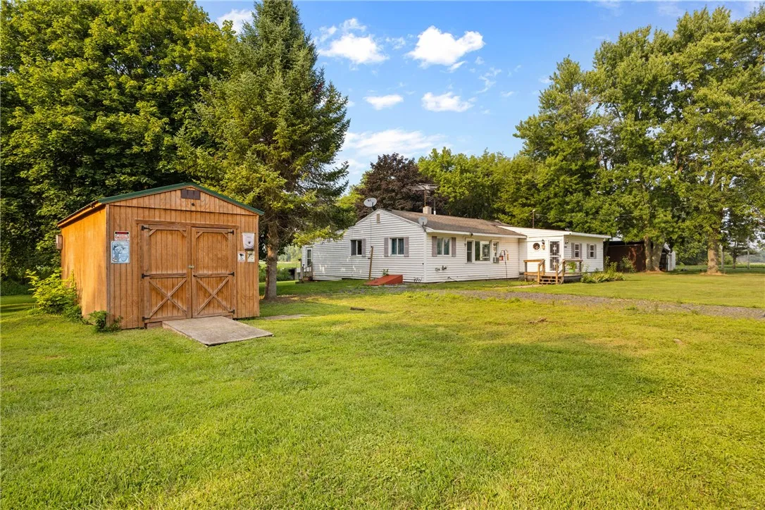 13443 Seneca Street, Savannah, New York 13146, Savannah, New York 13146, 4 Bedrooms Bedrooms, 7 Rooms Rooms,1 BathroomBathrooms,Residential,Closed,13443 Seneca Street, Savannah, New York 13146,0,R1628319