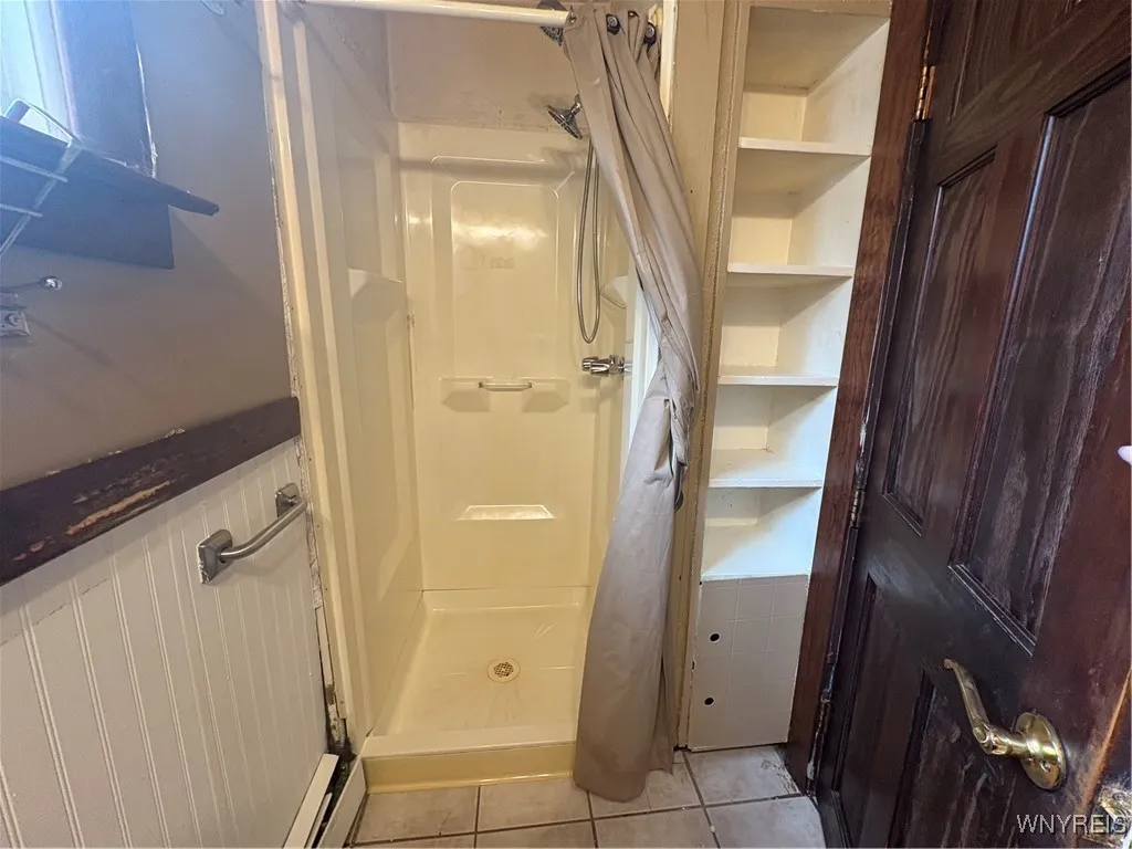 62 Kail Street, Buffalo, New York 14207, Buffalo, New York 14207, 4 Bedrooms Bedrooms, 9 Rooms Rooms,2 BathroomsBathrooms,Residential,For Sale,62 Kail Street, Buffalo, New York 14207,B1628099