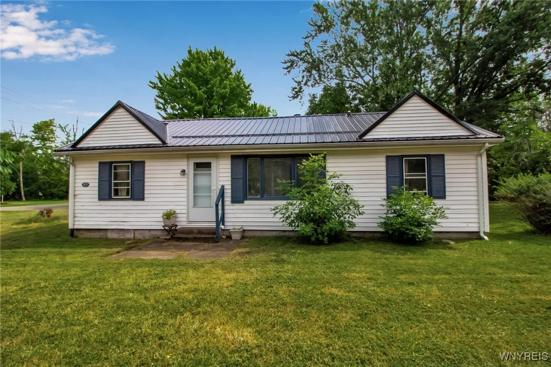 627 Kennedy Avenue, Evans, New York 14006, Evans, New York 14006, 3 Bedrooms Bedrooms, 6 Rooms Rooms,1 BathroomBathrooms,Residential,Closed,627 Kennedy Avenue, Evans, New York 14006,0,B1628312