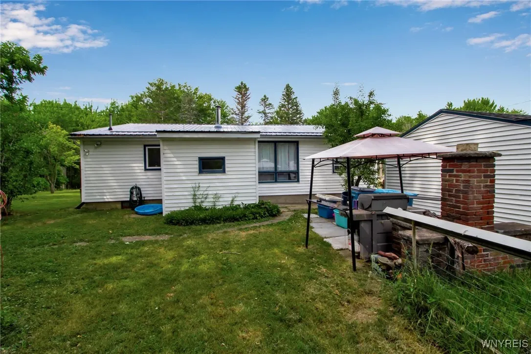 627 Kennedy Avenue, Evans, New York 14006, Evans, New York 14006, 3 Bedrooms Bedrooms, 6 Rooms Rooms,1 BathroomBathrooms,Residential,Closed,627 Kennedy Avenue, Evans, New York 14006,0,B1628312