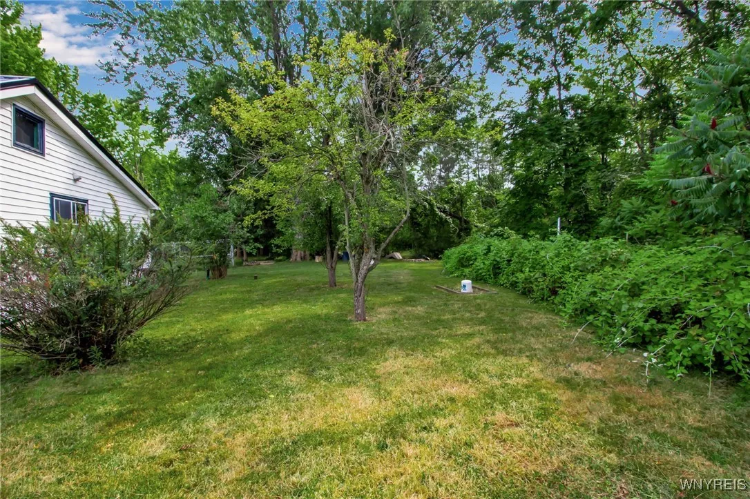 627 Kennedy Avenue, Evans, New York 14006, Evans, New York 14006, 3 Bedrooms Bedrooms, 6 Rooms Rooms,1 BathroomBathrooms,Residential,Closed,627 Kennedy Avenue, Evans, New York 14006,0,B1628312