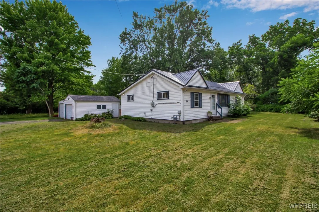 627 Kennedy Avenue, Evans, New York 14006, Evans, New York 14006, 3 Bedrooms Bedrooms, 6 Rooms Rooms,1 BathroomBathrooms,Residential,Closed,627 Kennedy Avenue, Evans, New York 14006,0,B1628312