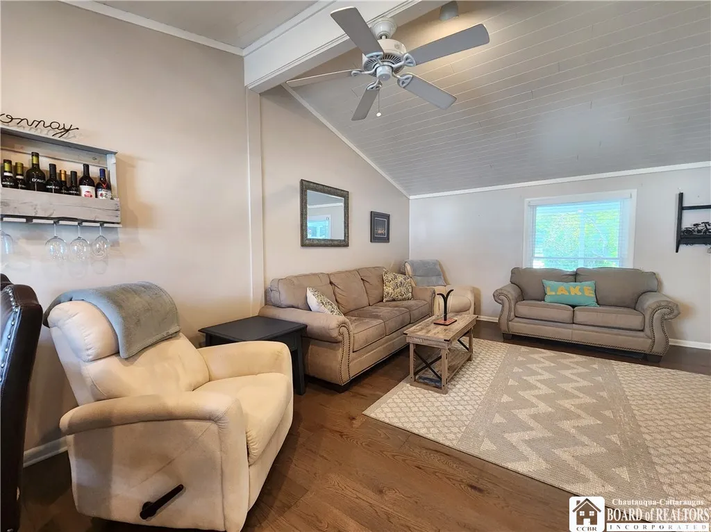 2 Holly Drive, Busti, New York 14750, Busti, New York 14750, 3 Bedrooms Bedrooms, 10 Rooms Rooms,2 BathroomsBathrooms,Residential,Closed,2 Holly Drive, Busti, New York 14750,0,R1628208