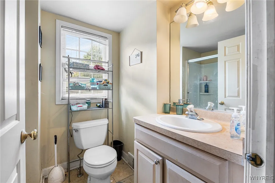 221 Lexington Avenue, Buffalo, New York 14222, Buffalo, New York 14222, 4 Bedrooms Bedrooms, ,2 BathroomsBathrooms,Residential,For Sale,221 Lexington Avenue, Buffalo, New York 14222,B1627885