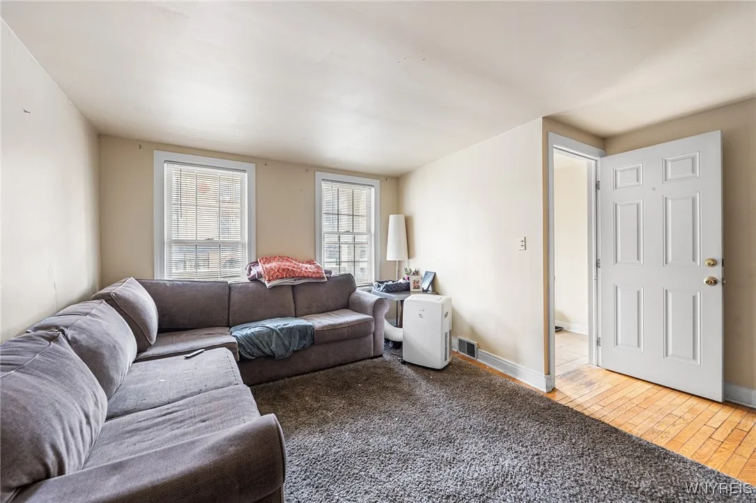 221 Lexington Avenue, Buffalo, New York 14222, Buffalo, New York 14222, 4 Bedrooms Bedrooms, ,2 BathroomsBathrooms,Residential,For Sale,221 Lexington Avenue, Buffalo, New York 14222,B1627885