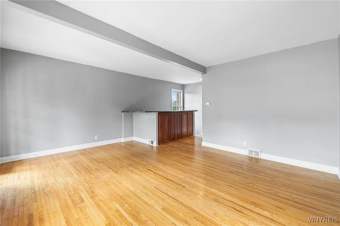 221 Lexington Avenue, Buffalo, New York 14222, Buffalo, New York 14222, 4 Bedrooms Bedrooms, ,2 BathroomsBathrooms,Residential,For Sale,221 Lexington Avenue, Buffalo, New York 14222,B1627885