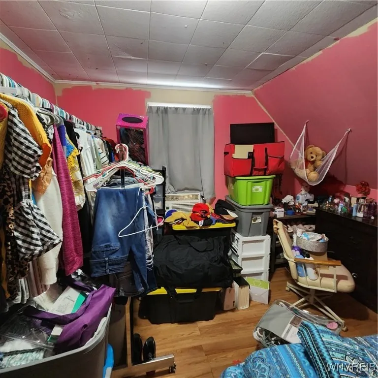 143 Crowley Avenue, Buffalo, New York 14207, Buffalo, New York 14207, 4 Bedrooms Bedrooms, 7 Rooms Rooms,1 BathroomBathrooms,Residential,For Sale,143 Crowley Avenue, Buffalo, New York 14207,B1628474
