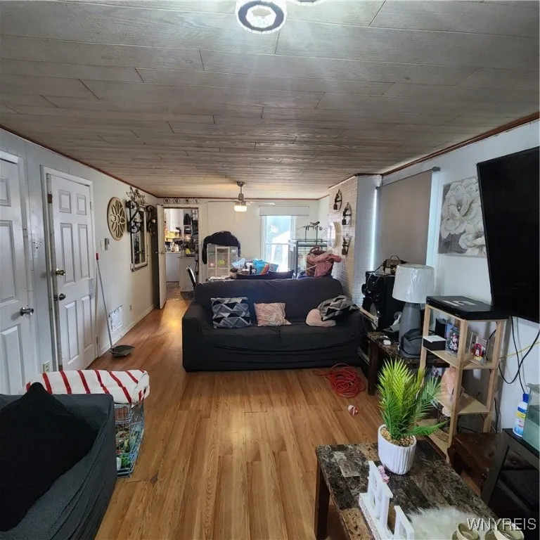 143 Crowley Avenue, Buffalo, New York 14207, Buffalo, New York 14207, 4 Bedrooms Bedrooms, 7 Rooms Rooms,1 BathroomBathrooms,Residential,For Sale,143 Crowley Avenue, Buffalo, New York 14207,B1628474