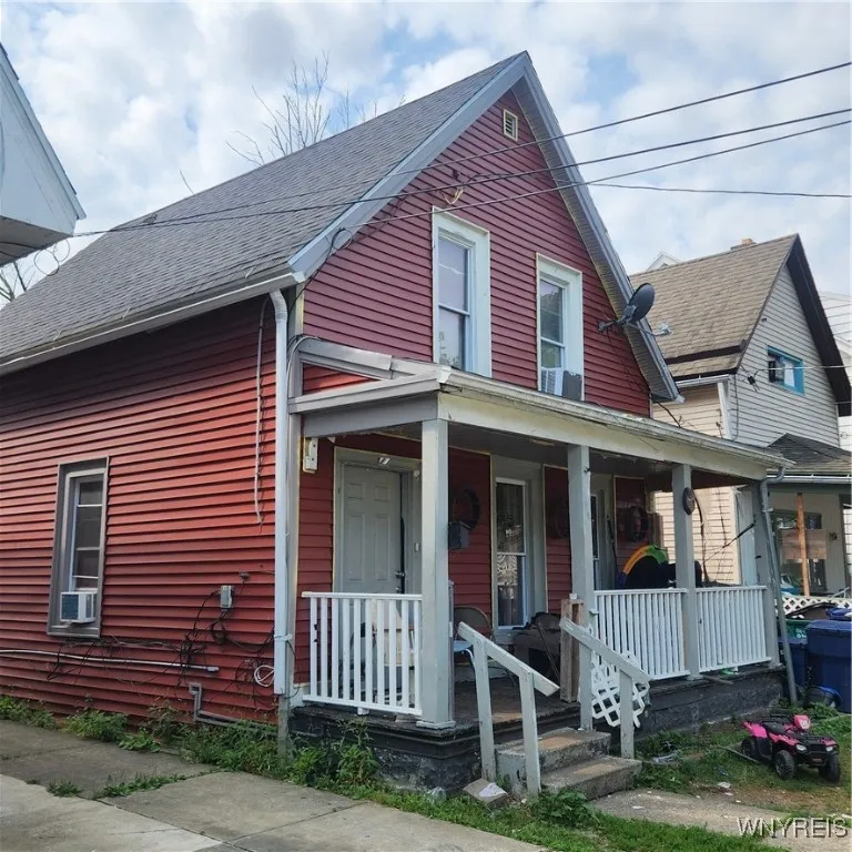 143 Crowley Avenue, Buffalo, New York 14207, Buffalo, New York 14207, 4 Bedrooms Bedrooms, 7 Rooms Rooms,1 BathroomBathrooms,Residential,For Sale,143 Crowley Avenue, Buffalo, New York 14207,B1628474