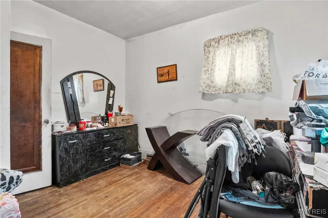 167 Roebling Avenue, Buffalo, New York 14215, Buffalo, New York 14215, 3 Bedrooms Bedrooms, 8 Rooms Rooms,1 BathroomBathrooms,Residential,For Sale,167 Roebling Avenue, Buffalo, New York 14215,B1628475