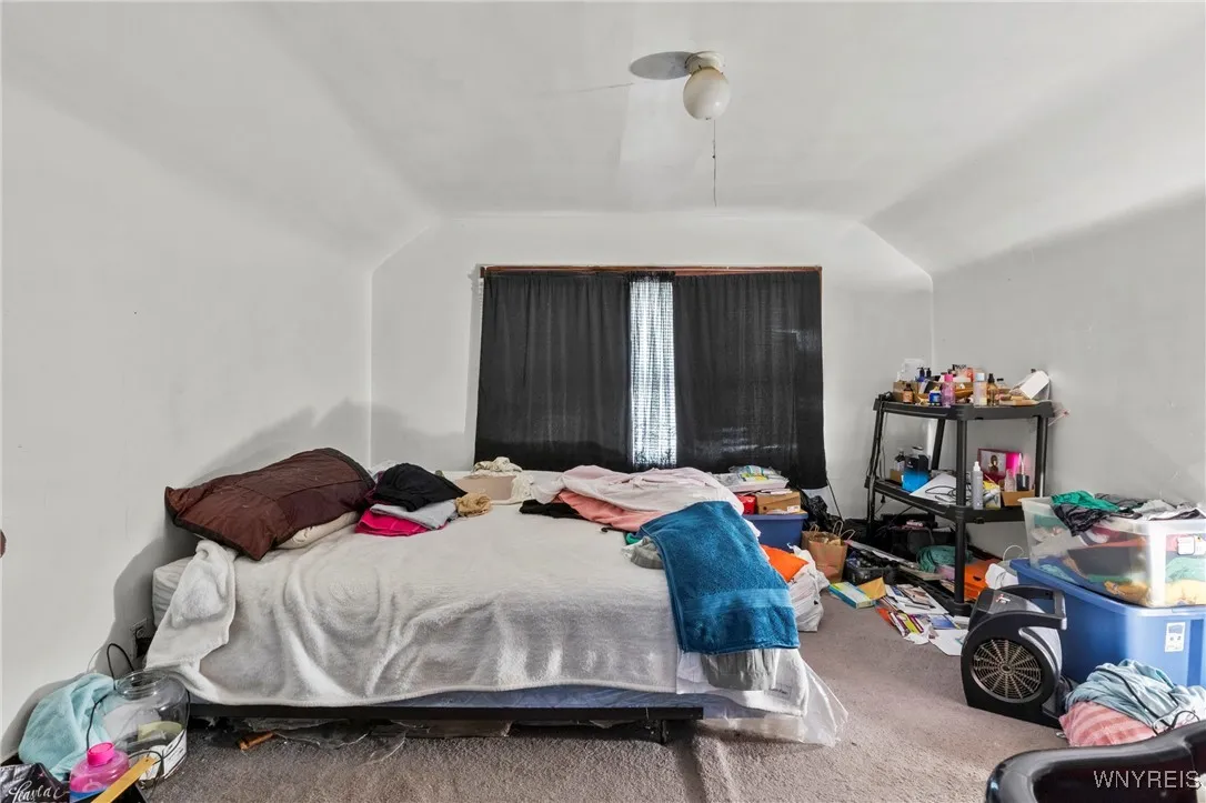 167 Roebling Avenue, Buffalo, New York 14215, Buffalo, New York 14215, 3 Bedrooms Bedrooms, 8 Rooms Rooms,1 BathroomBathrooms,Residential,For Sale,167 Roebling Avenue, Buffalo, New York 14215,B1628475