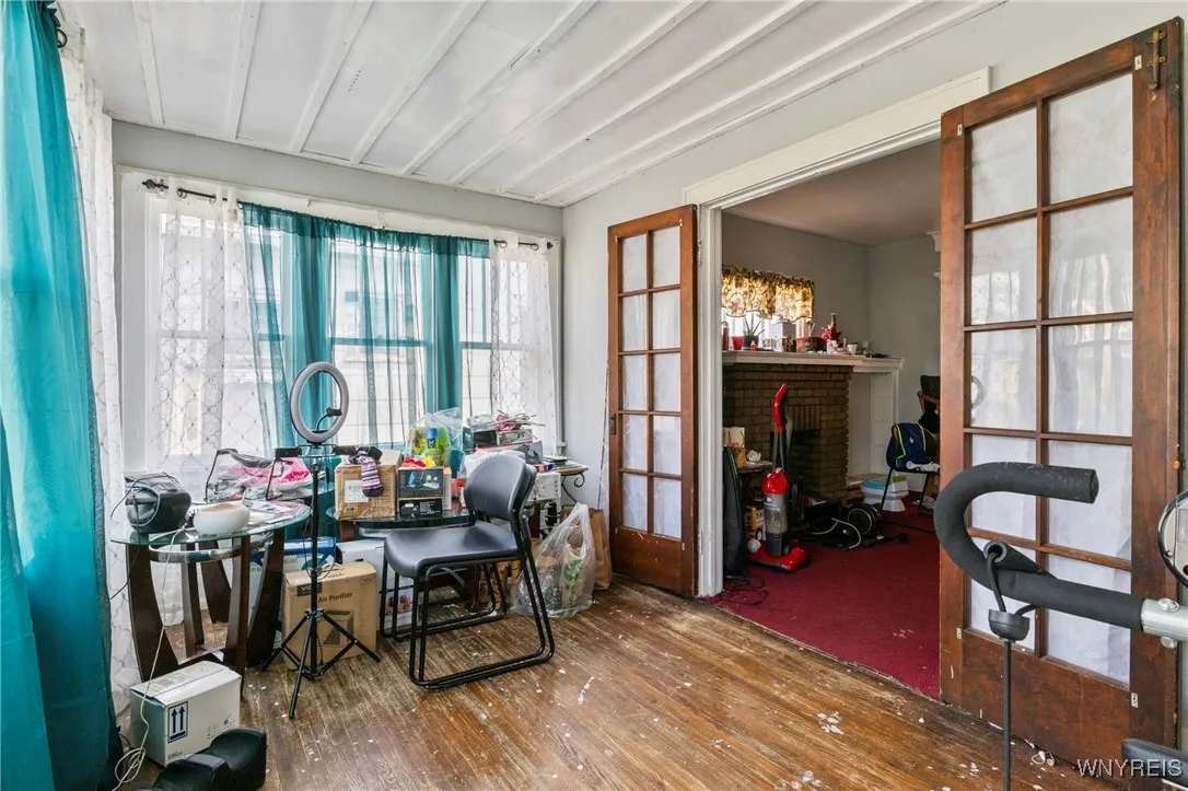 167 Roebling Avenue, Buffalo, New York 14215, Buffalo, New York 14215, 3 Bedrooms Bedrooms, 8 Rooms Rooms,1 BathroomBathrooms,Residential,For Sale,167 Roebling Avenue, Buffalo, New York 14215,B1628475