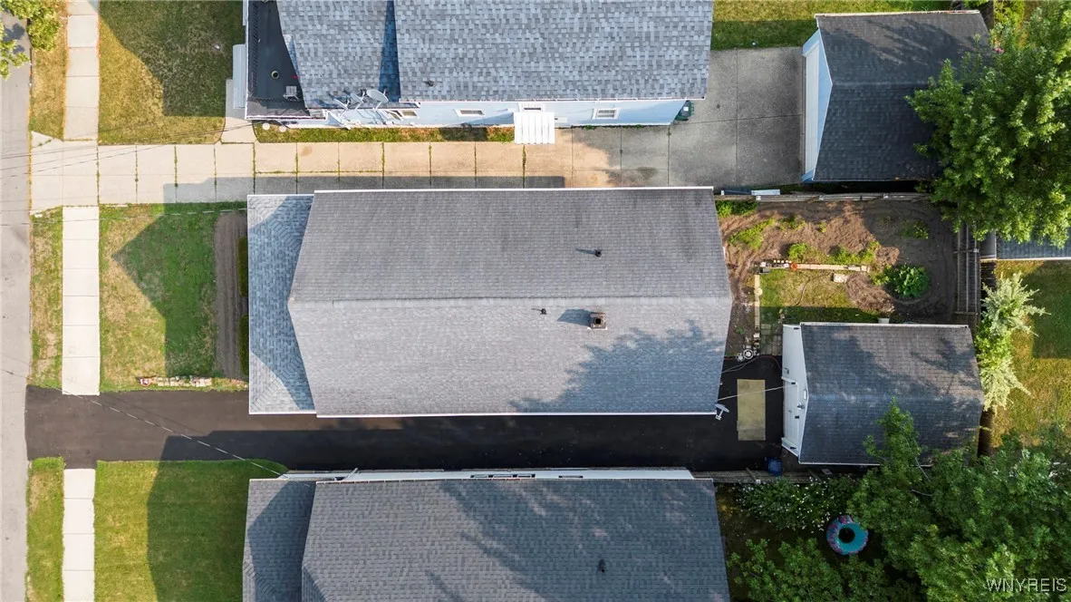 167 Roebling Avenue, Buffalo, New York 14215, Buffalo, New York 14215, 3 Bedrooms Bedrooms, 8 Rooms Rooms,1 BathroomBathrooms,Residential,For Sale,167 Roebling Avenue, Buffalo, New York 14215,B1628475