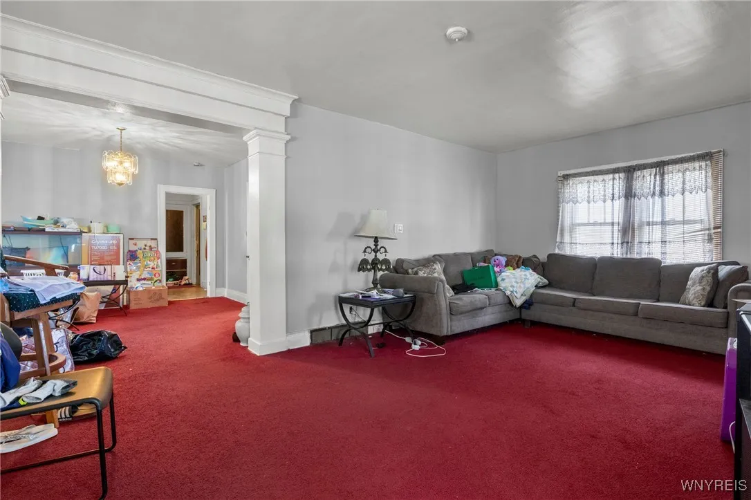 167 Roebling Avenue, Buffalo, New York 14215, Buffalo, New York 14215, 3 Bedrooms Bedrooms, 8 Rooms Rooms,1 BathroomBathrooms,Residential,For Sale,167 Roebling Avenue, Buffalo, New York 14215,B1628475