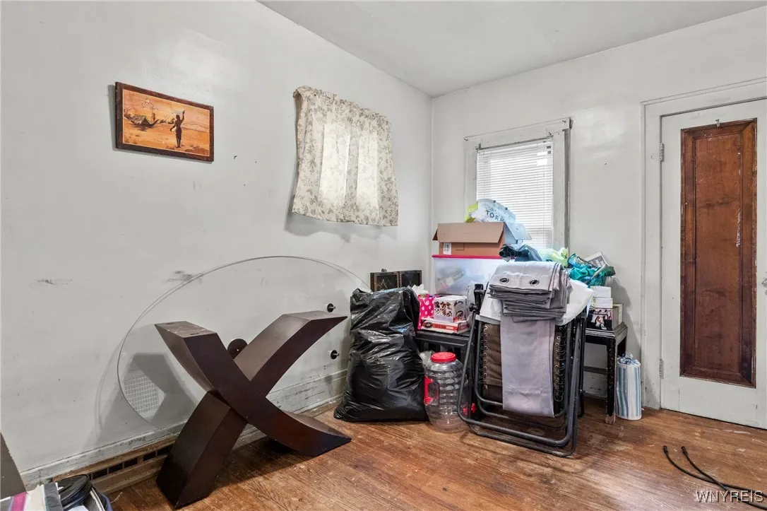 167 Roebling Avenue, Buffalo, New York 14215, Buffalo, New York 14215, 3 Bedrooms Bedrooms, 8 Rooms Rooms,1 BathroomBathrooms,Residential,For Sale,167 Roebling Avenue, Buffalo, New York 14215,B1628475