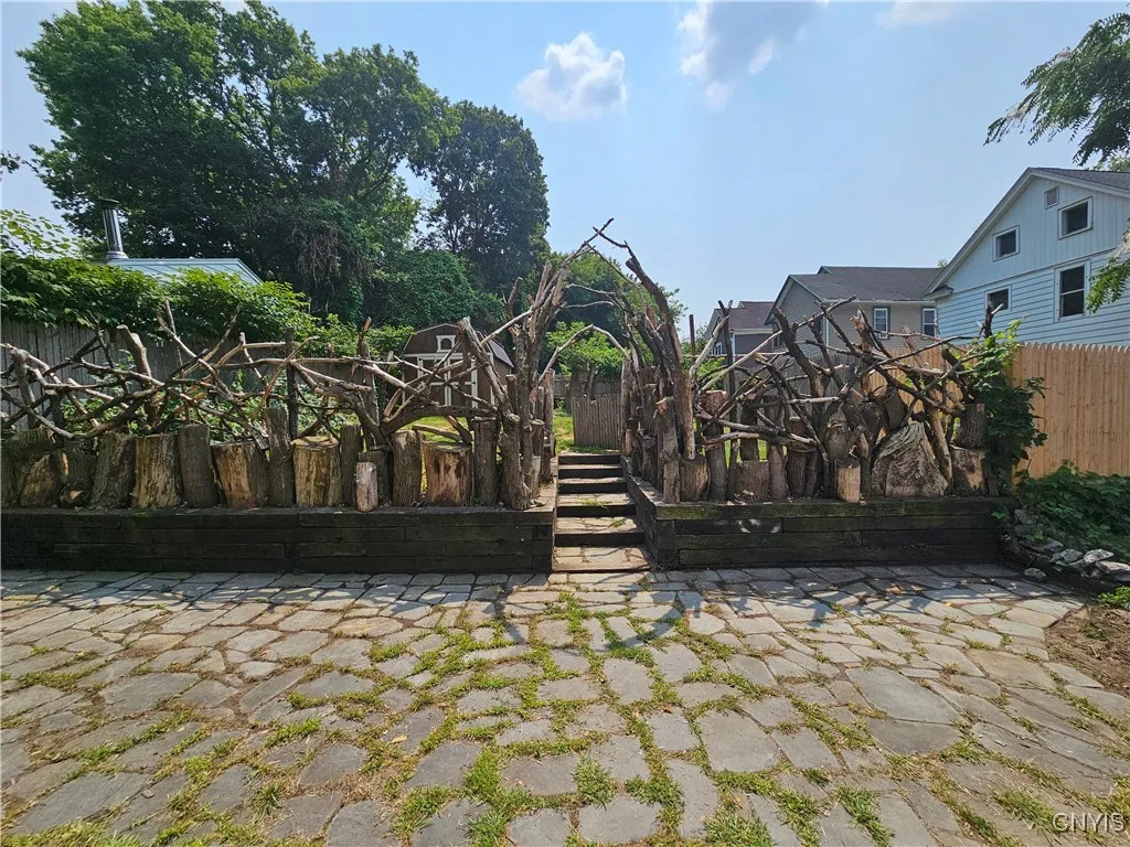 34 Orchard Street, Auburn, New York 13021, Auburn, New York 13021, 4 Bedrooms Bedrooms, 8 Rooms Rooms,2 BathroomsBathrooms,Residential,Closed,34 Orchard Street, Auburn, New York 13021,0,S1625118