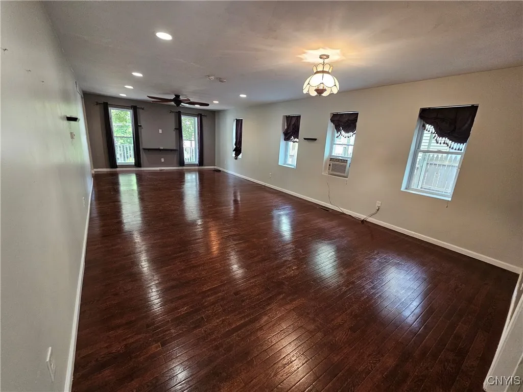 34 Orchard Street, Auburn, New York 13021, Auburn, New York 13021, 4 Bedrooms Bedrooms, 8 Rooms Rooms,2 BathroomsBathrooms,Residential,Closed,34 Orchard Street, Auburn, New York 13021,0,S1625118